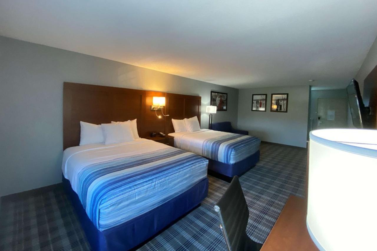 Americinn By Wyndham Williamsburg エクステリア 写真