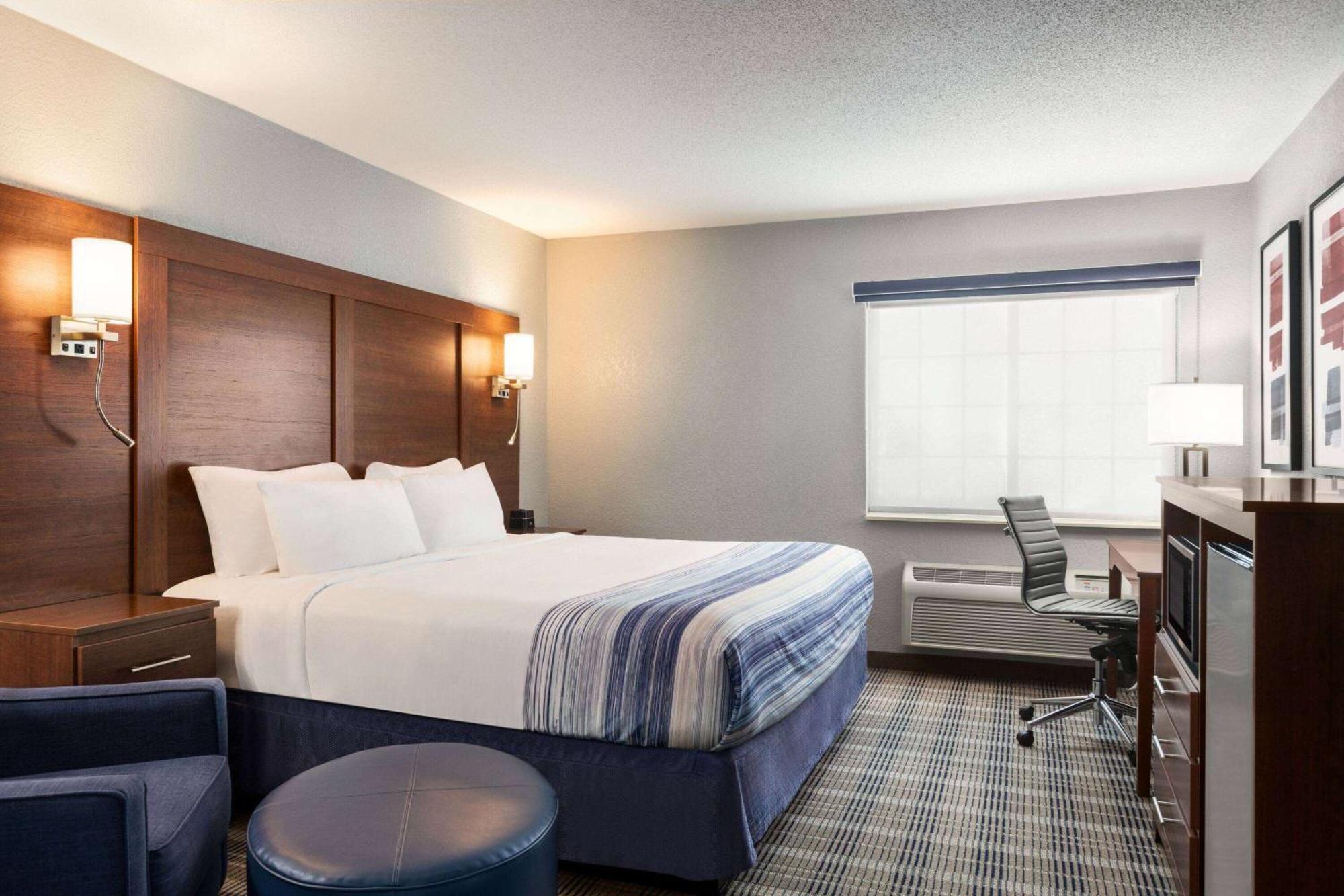 Americinn By Wyndham Williamsburg エクステリア 写真