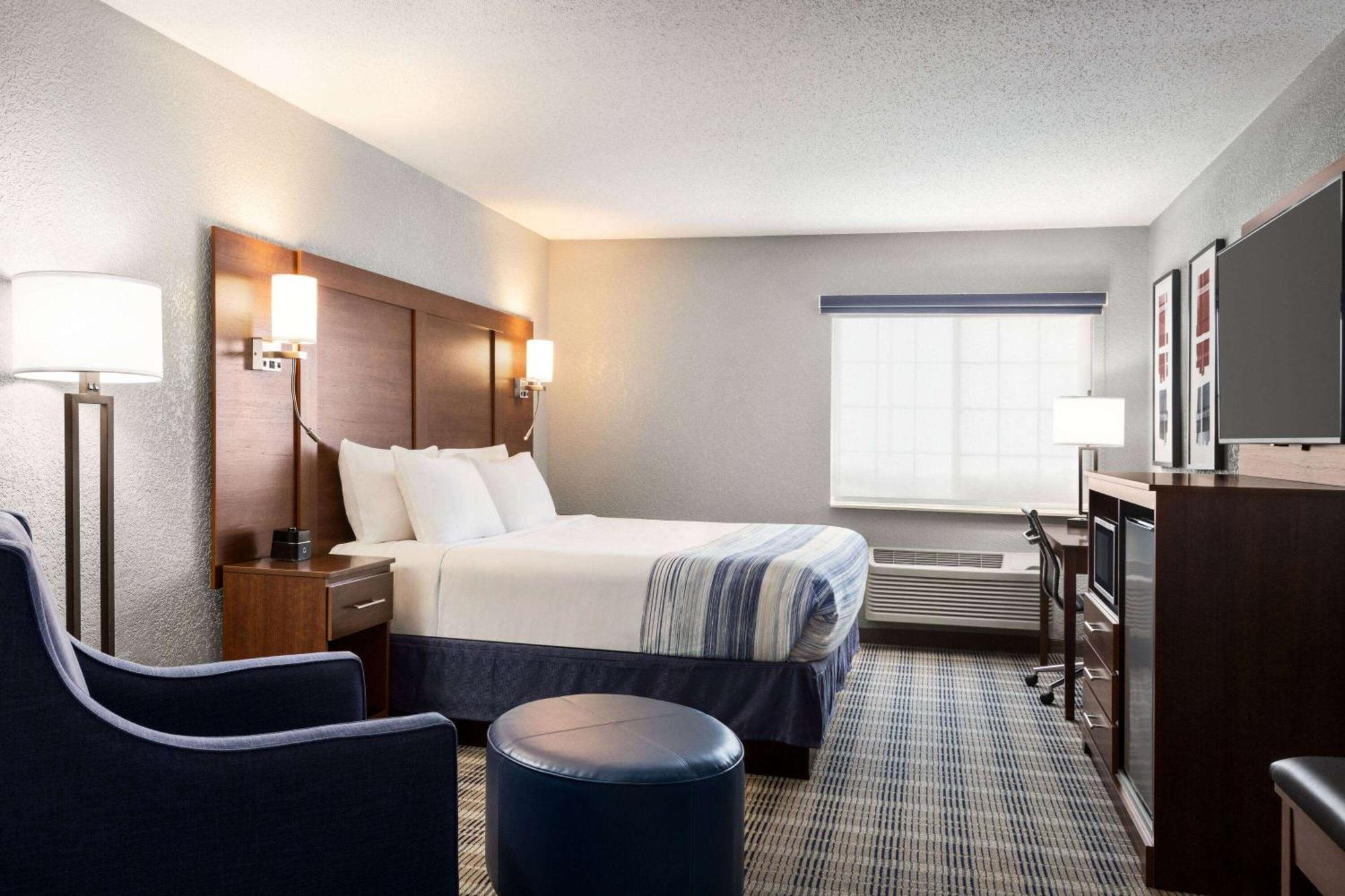 Americinn By Wyndham Williamsburg エクステリア 写真